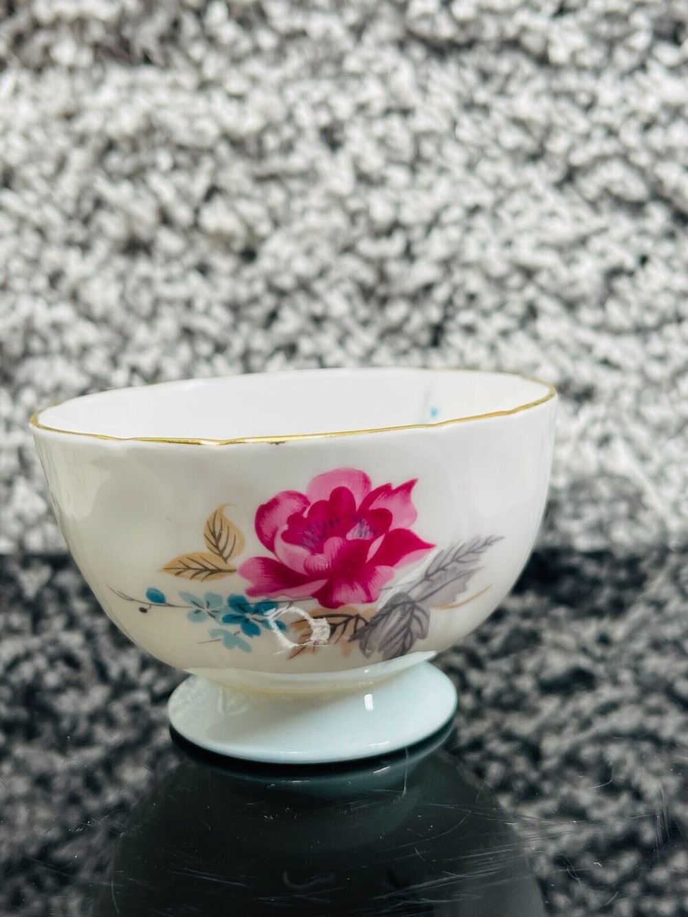 Aynsley England Bone China White Floral Footed Mini Bowl Gold Rim 3"X2"